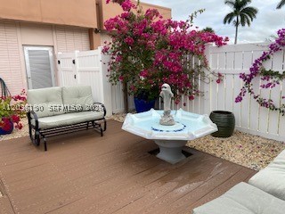 CRESTHAVEN VILLAS CONDO 2 - Residential