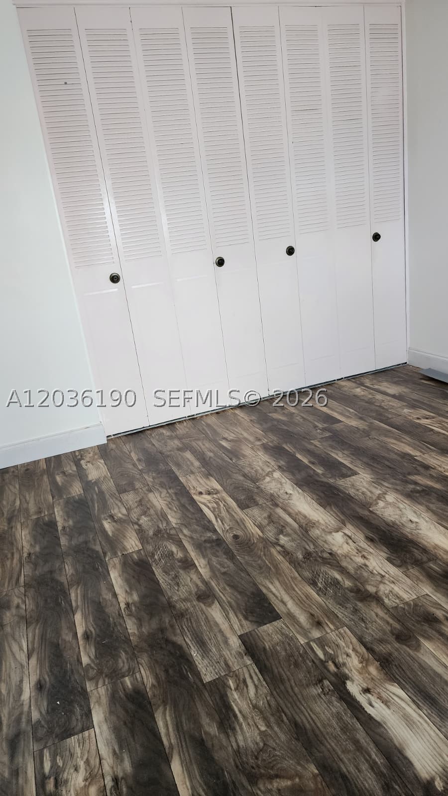 CRESTHAVEN VILLAS CONDO 2 - Residential