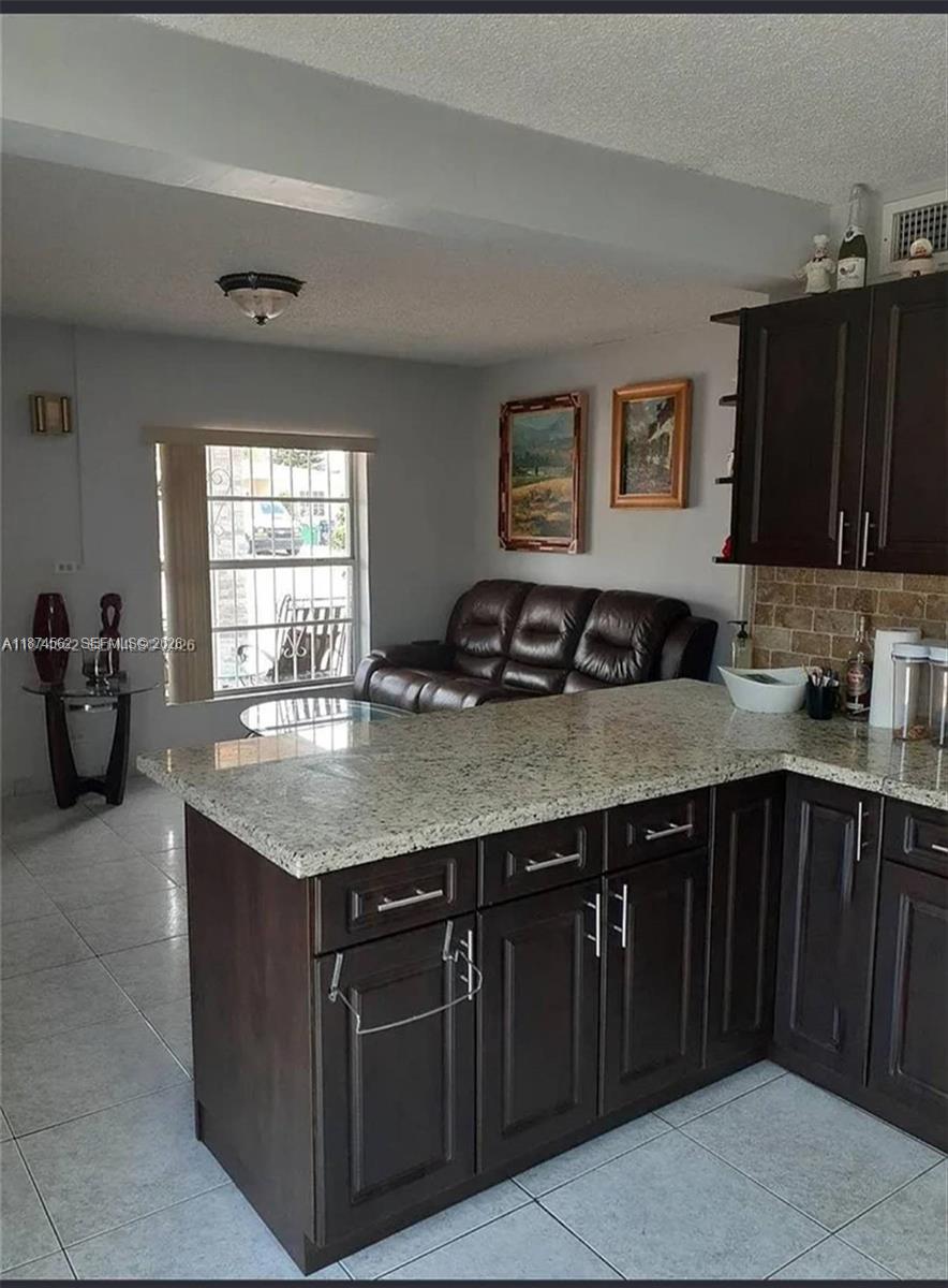 CENTRAL HEIGHTS - Residential Income