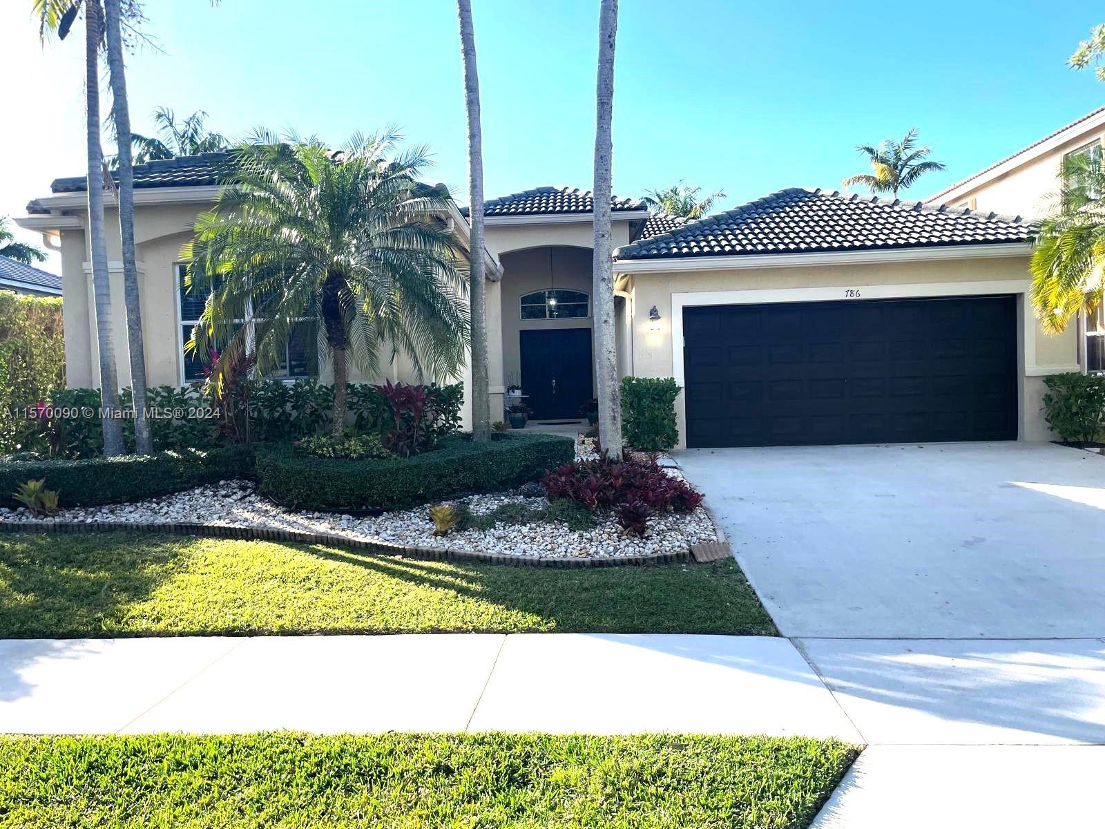 Amazing 4 bedrooms and 2.5 baths. Private patio with pool and tropical landscaping . Upgrated kitchen and bathroom. Tiled on social areas and wood floors on bedrooms. Community has resort-style recreation clubhouse with 4 pools, water slice, soccer field, basketball and hockey court, playground and much more. A+ schools.
