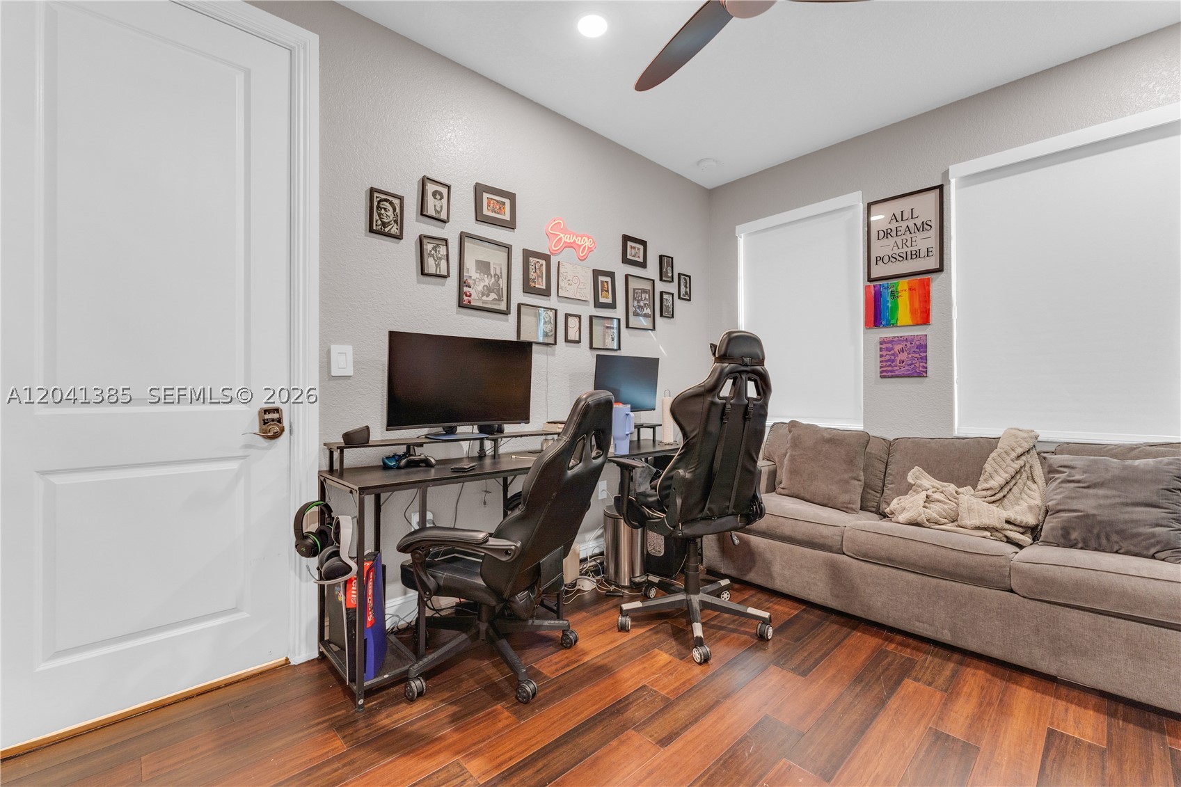 PEMBROKE LAKES SOUTH - Residential