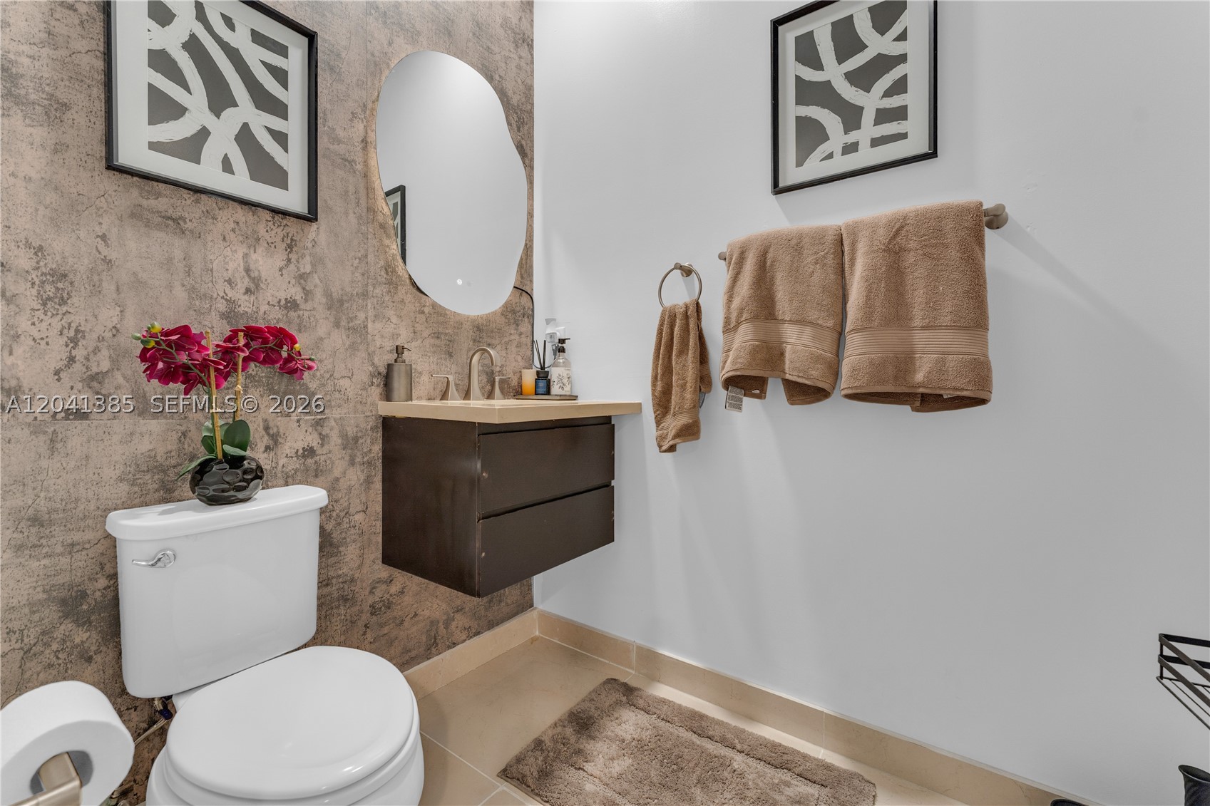PEMBROKE LAKES SOUTH - Residential