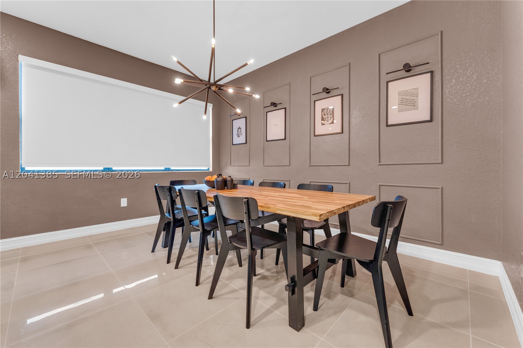 PEMBROKE LAKES SOUTH - Residential