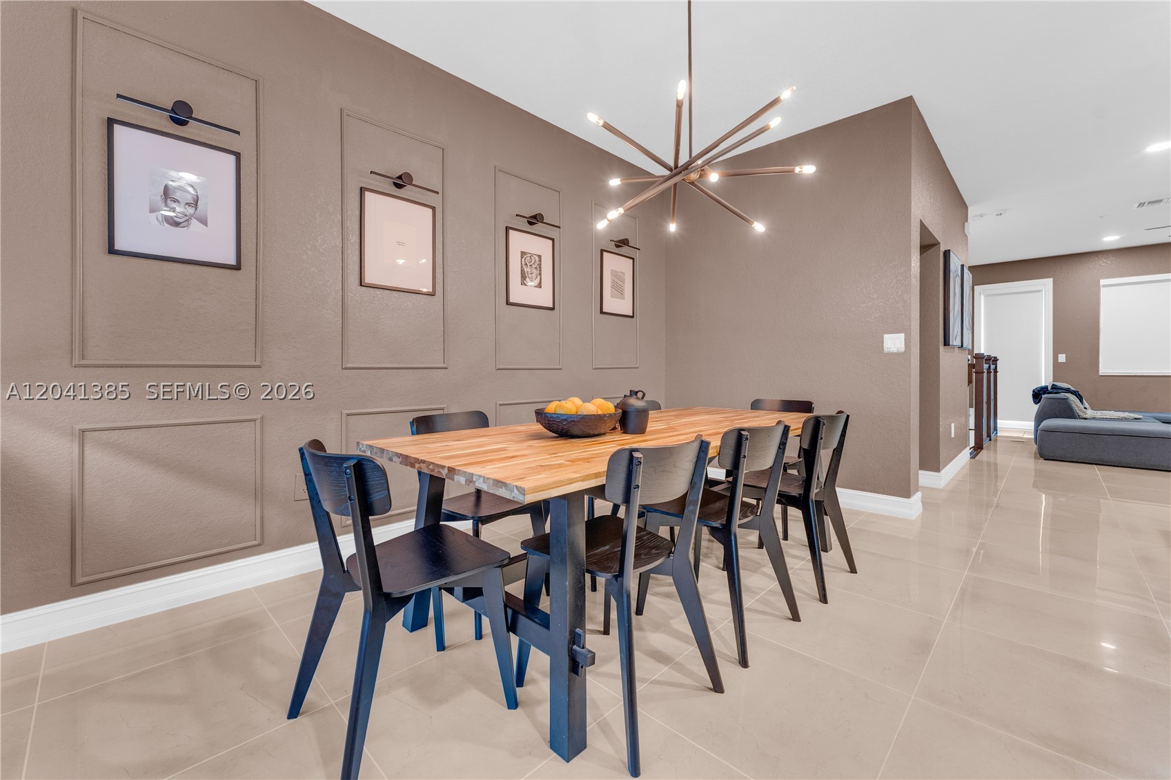 PEMBROKE LAKES SOUTH - Residential