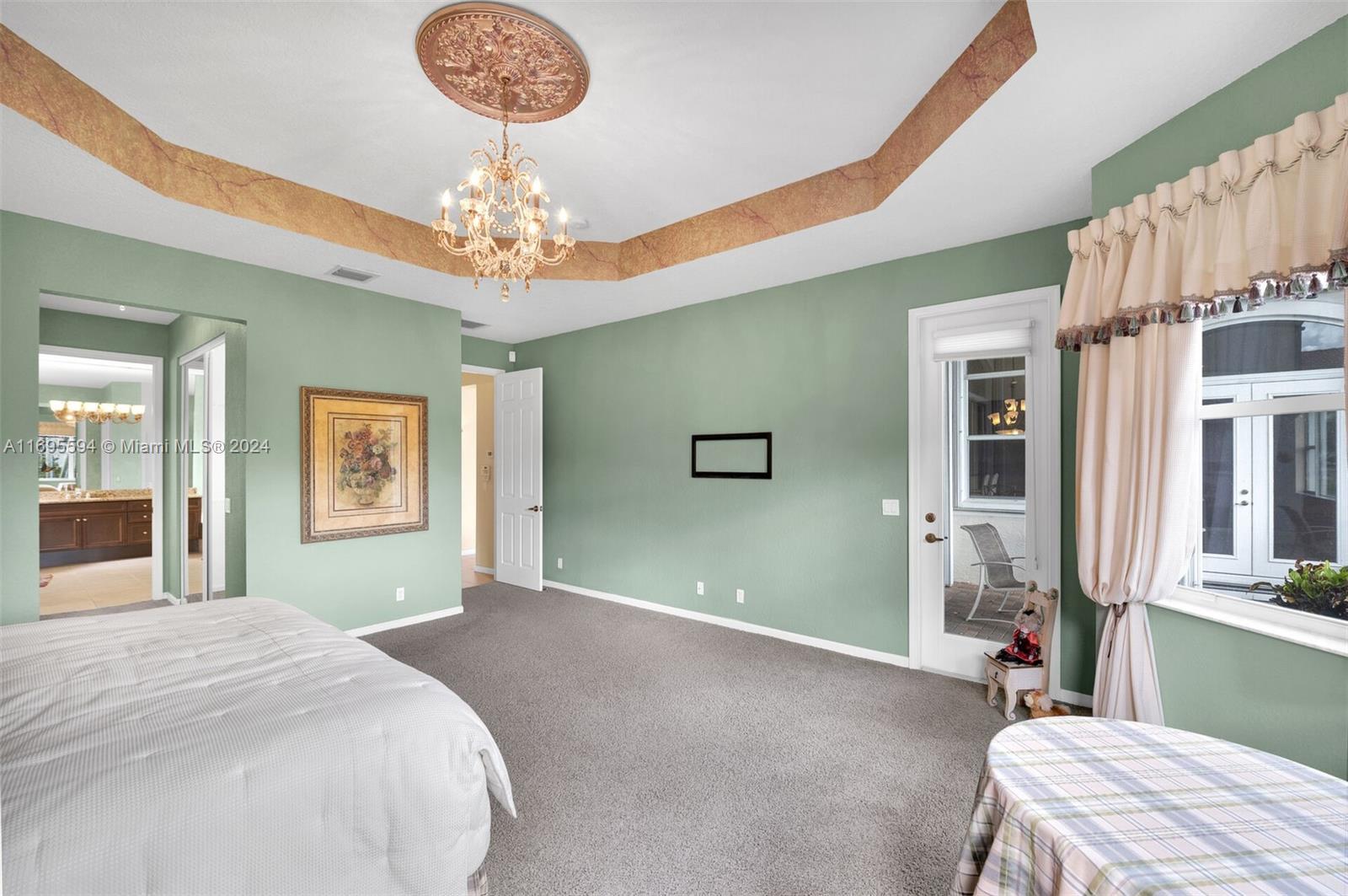 AVALON ESTATES - Residential