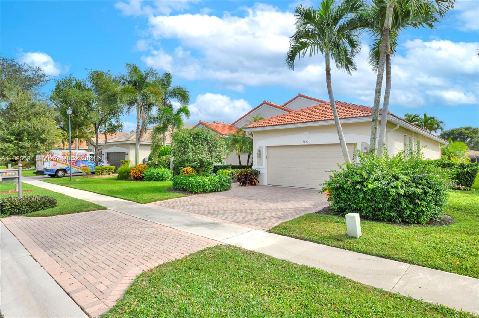 AVALON ESTATES - Residential
