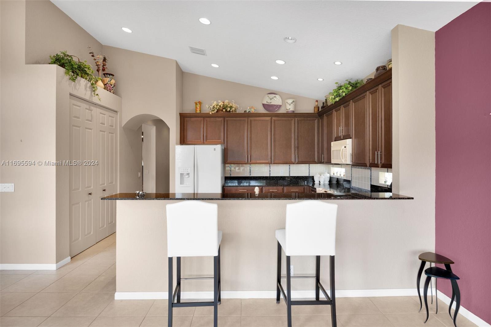 AVALON ESTATES - Residential