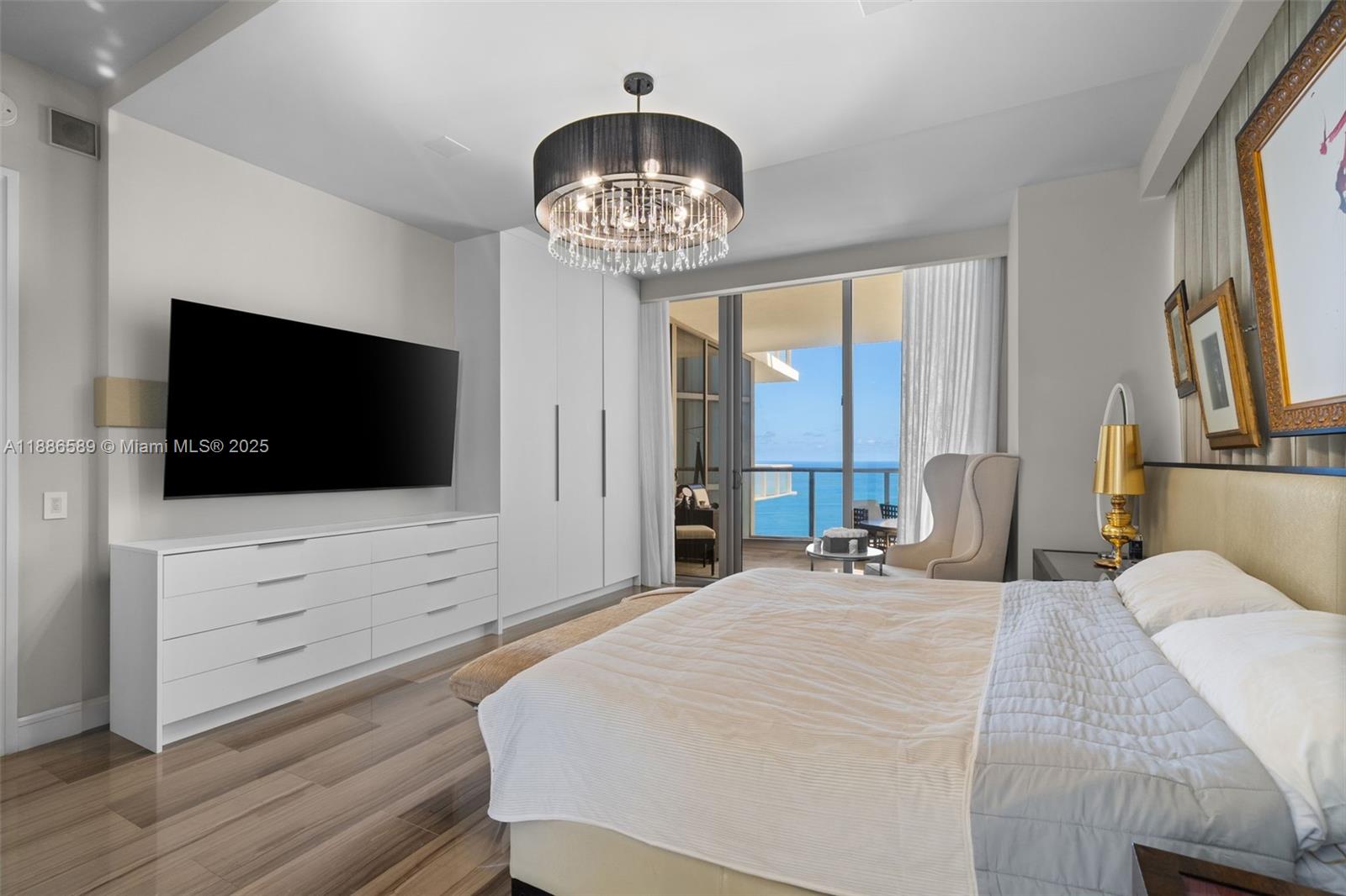 St. Regis Bal Harbour - Residential