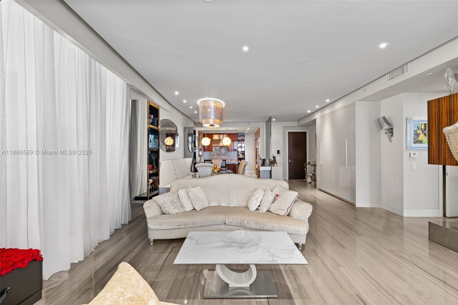 St. Regis Bal Harbour - Residential