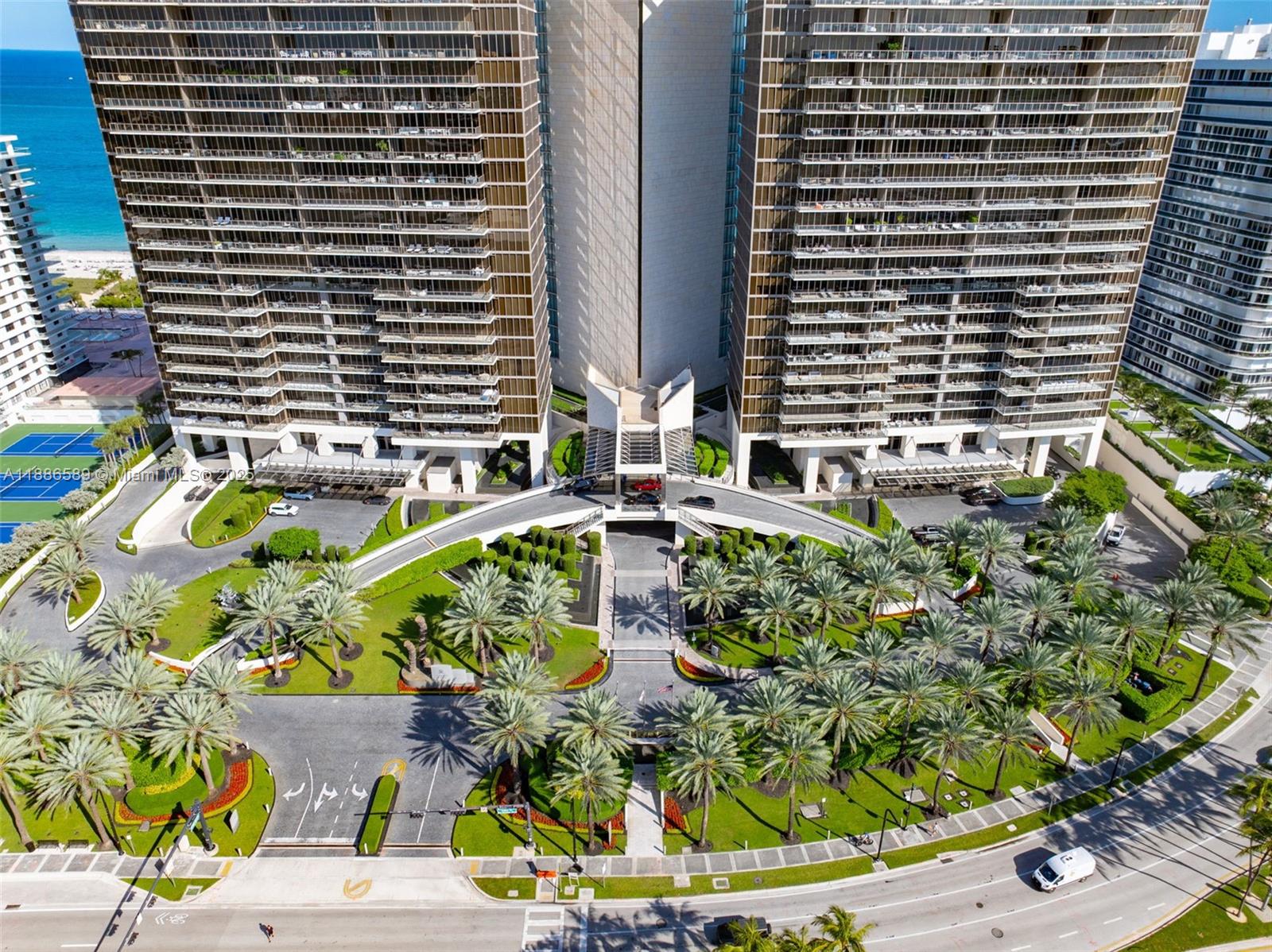 St. Regis Bal Harbour - Residential