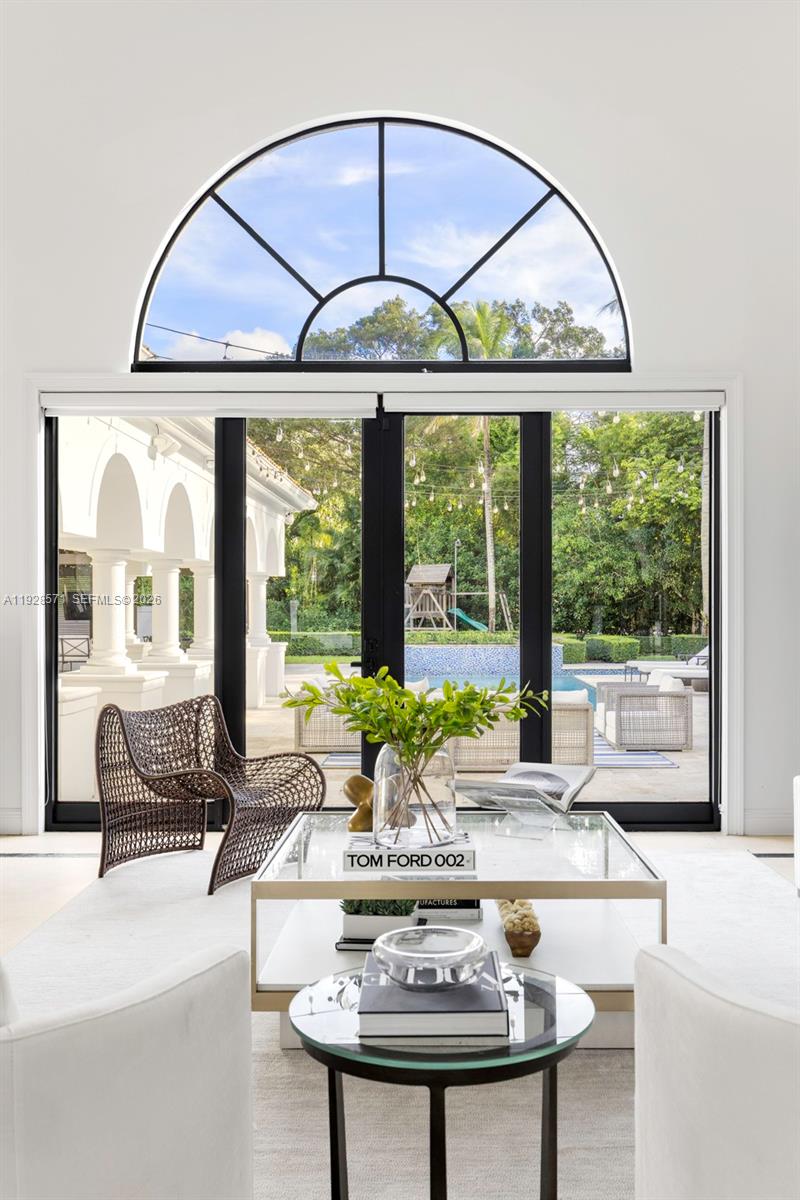 MELNOR ESTATES - Residential