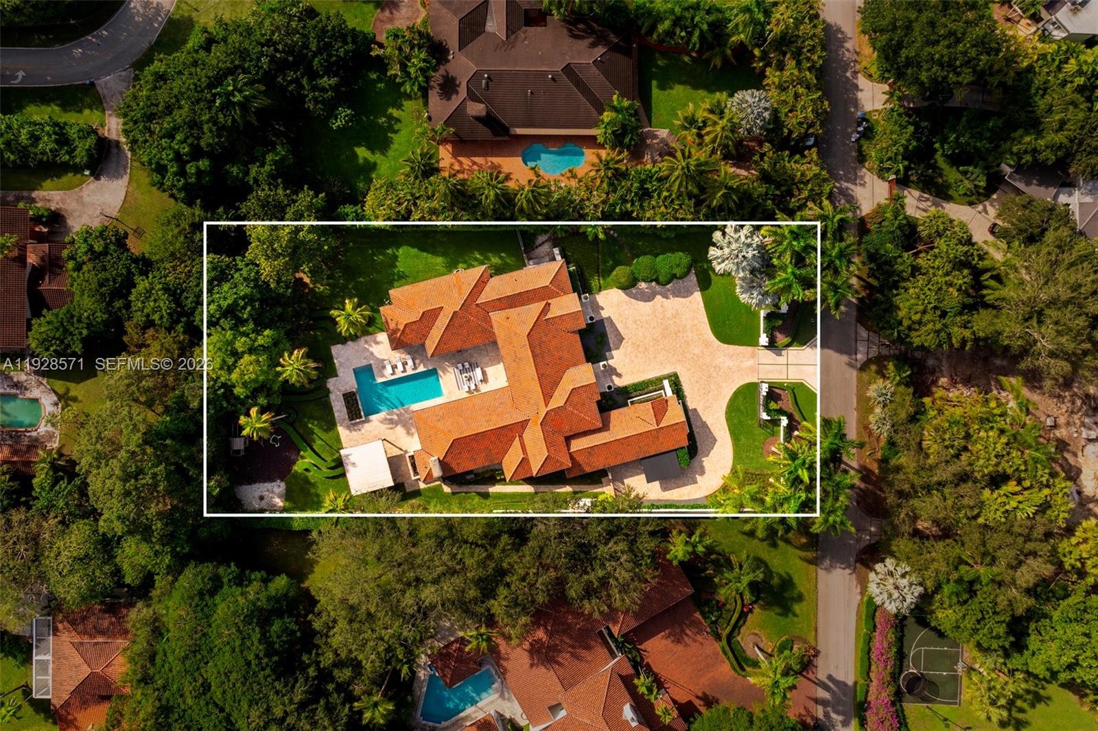 MELNOR ESTATES - Residential