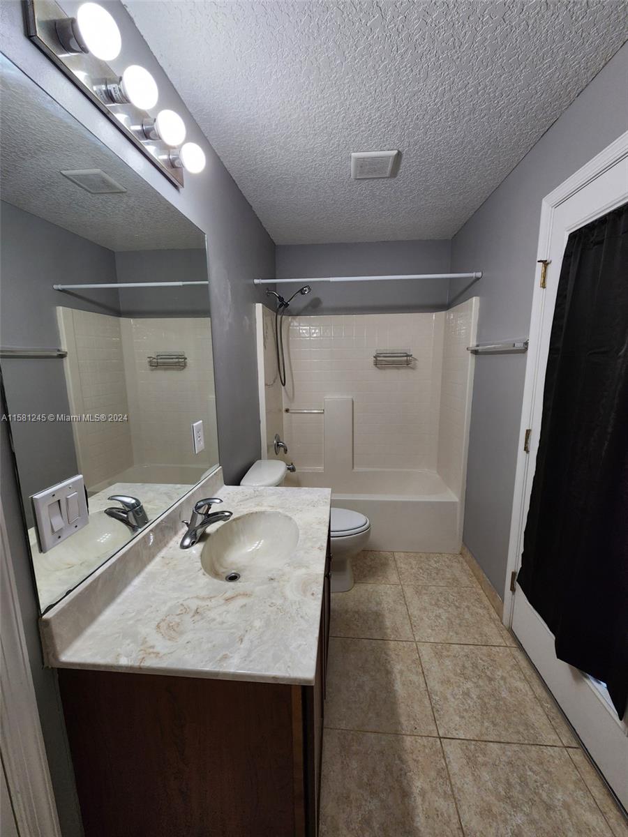 PORT ST LUCIE SECTION  34 - Residential Lease