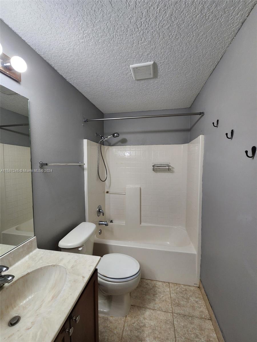 PORT ST LUCIE SECTION  34 - Residential Lease