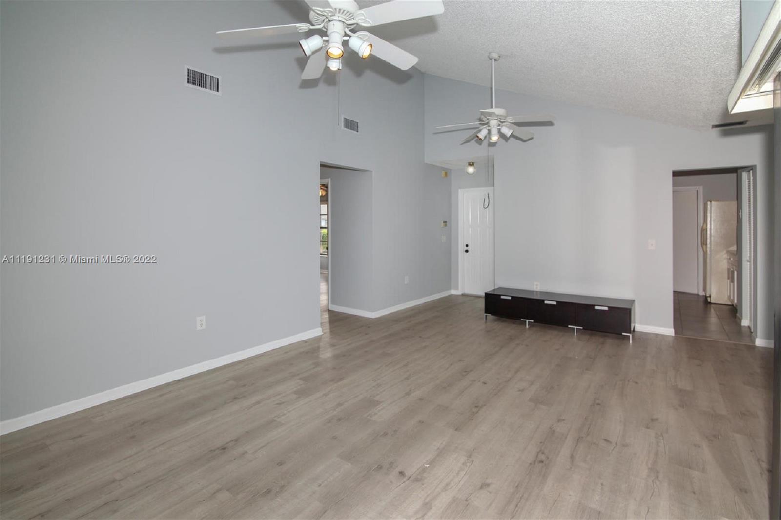 BONAVENTURE LAKES ADD 2 - Residential Lease