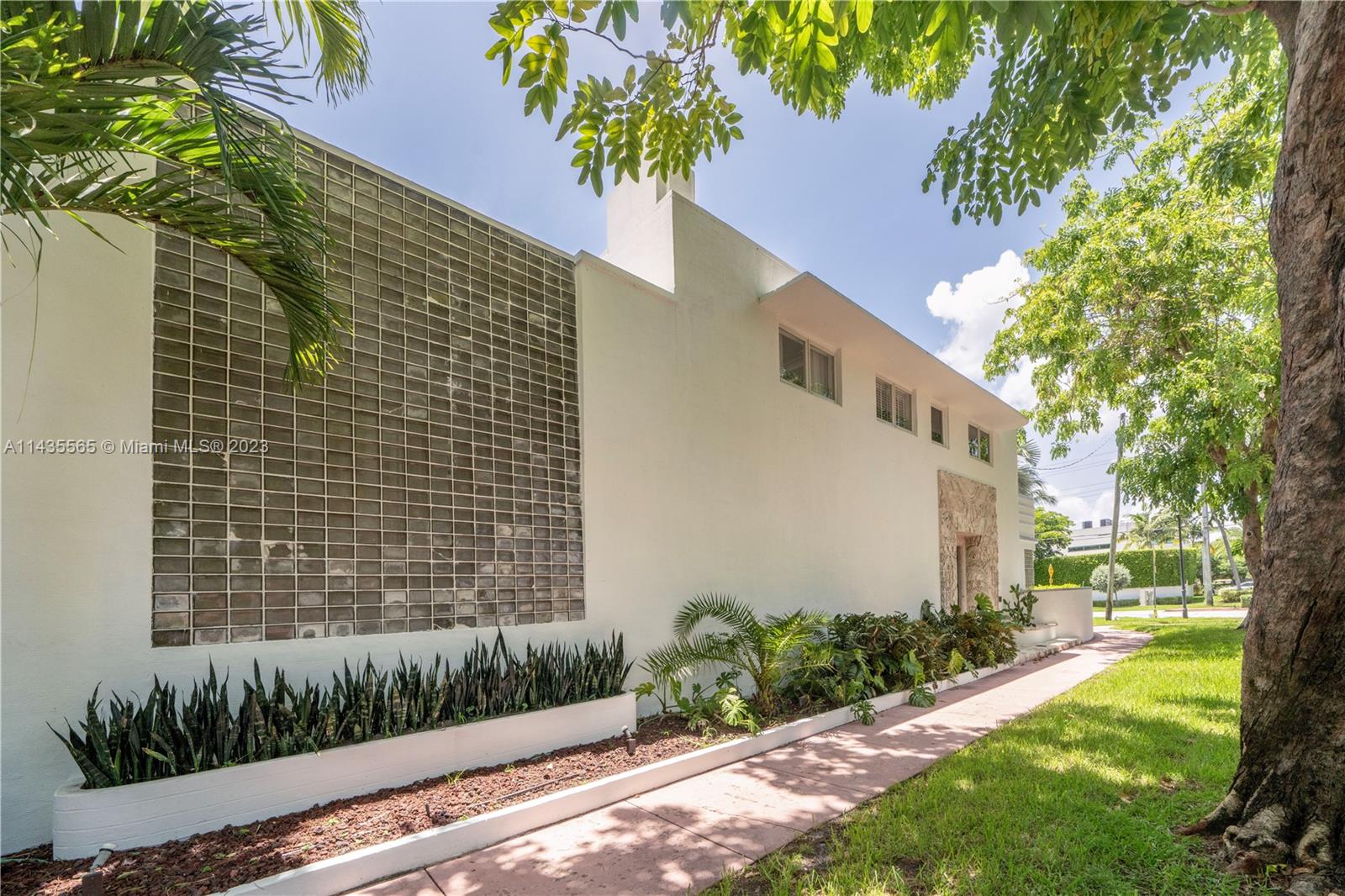 BEACH VIEW ADDN - Residential