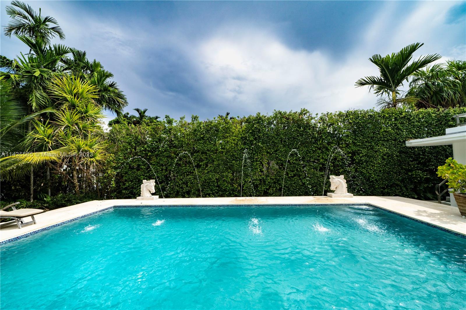 BEACH VIEW ADDN - Residential