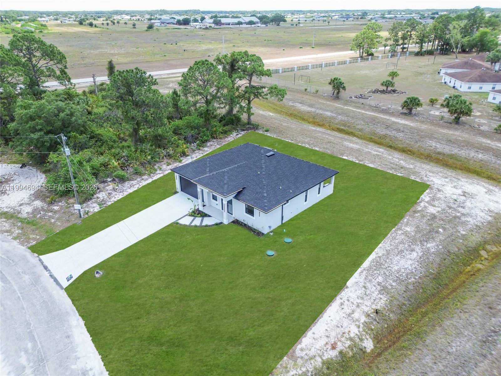 PORT LaBELLE UNIT 6 - Residential