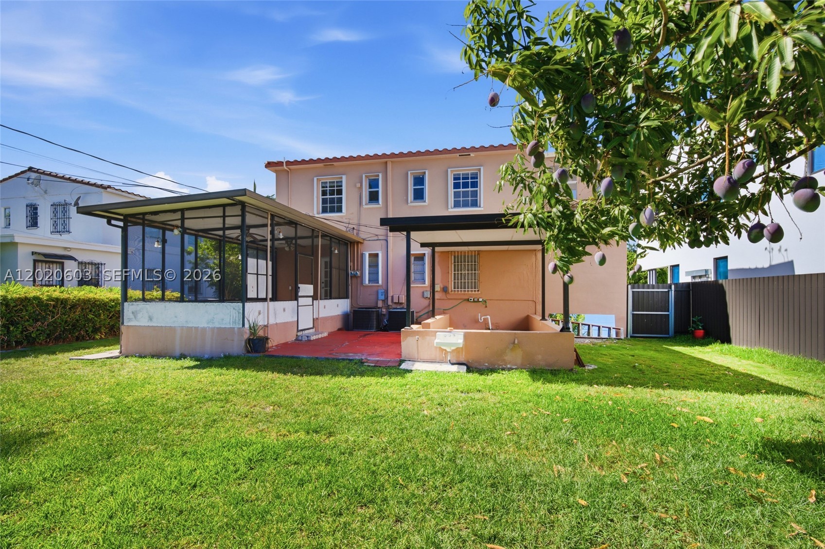 GABLES MANOR SUB - Residential Income