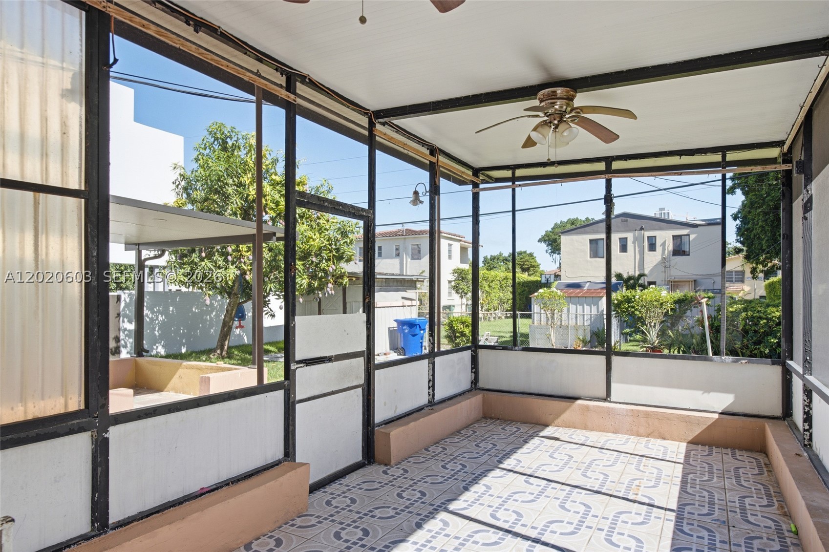 GABLES MANOR SUB - Residential Income