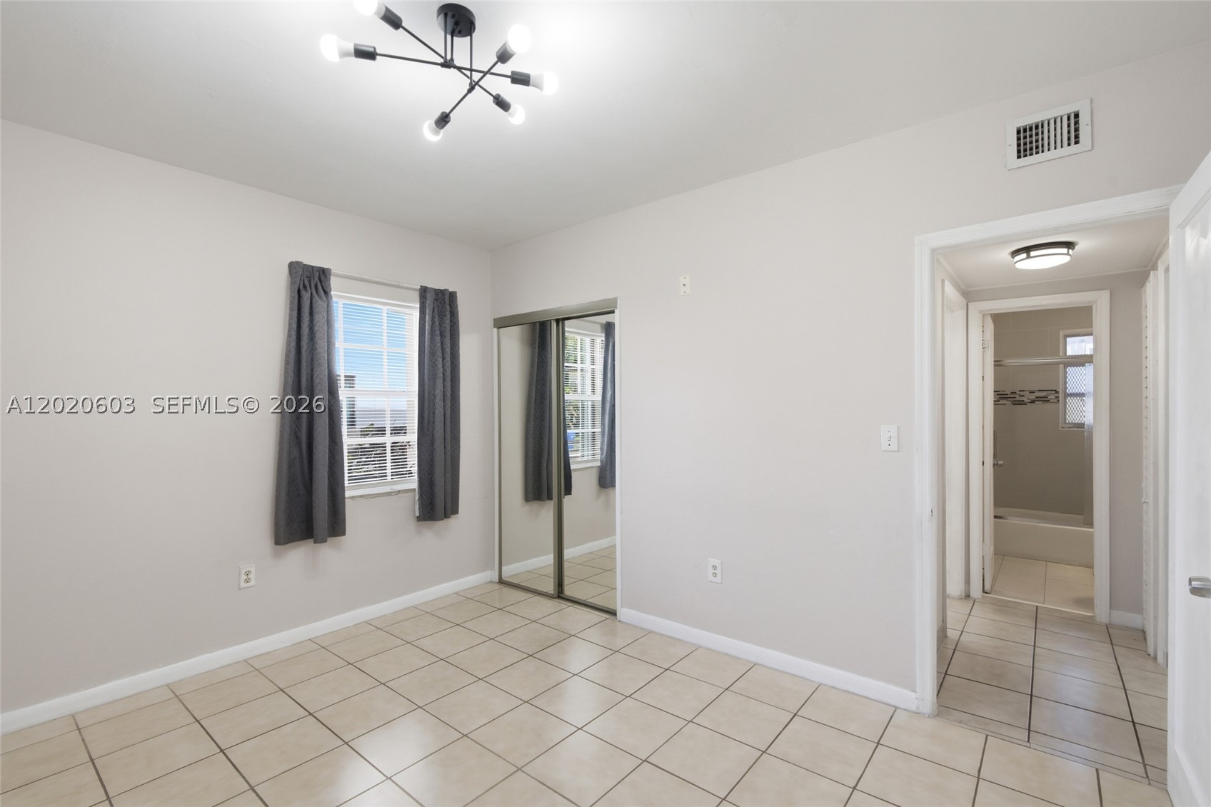 GABLES MANOR SUB - Residential Income