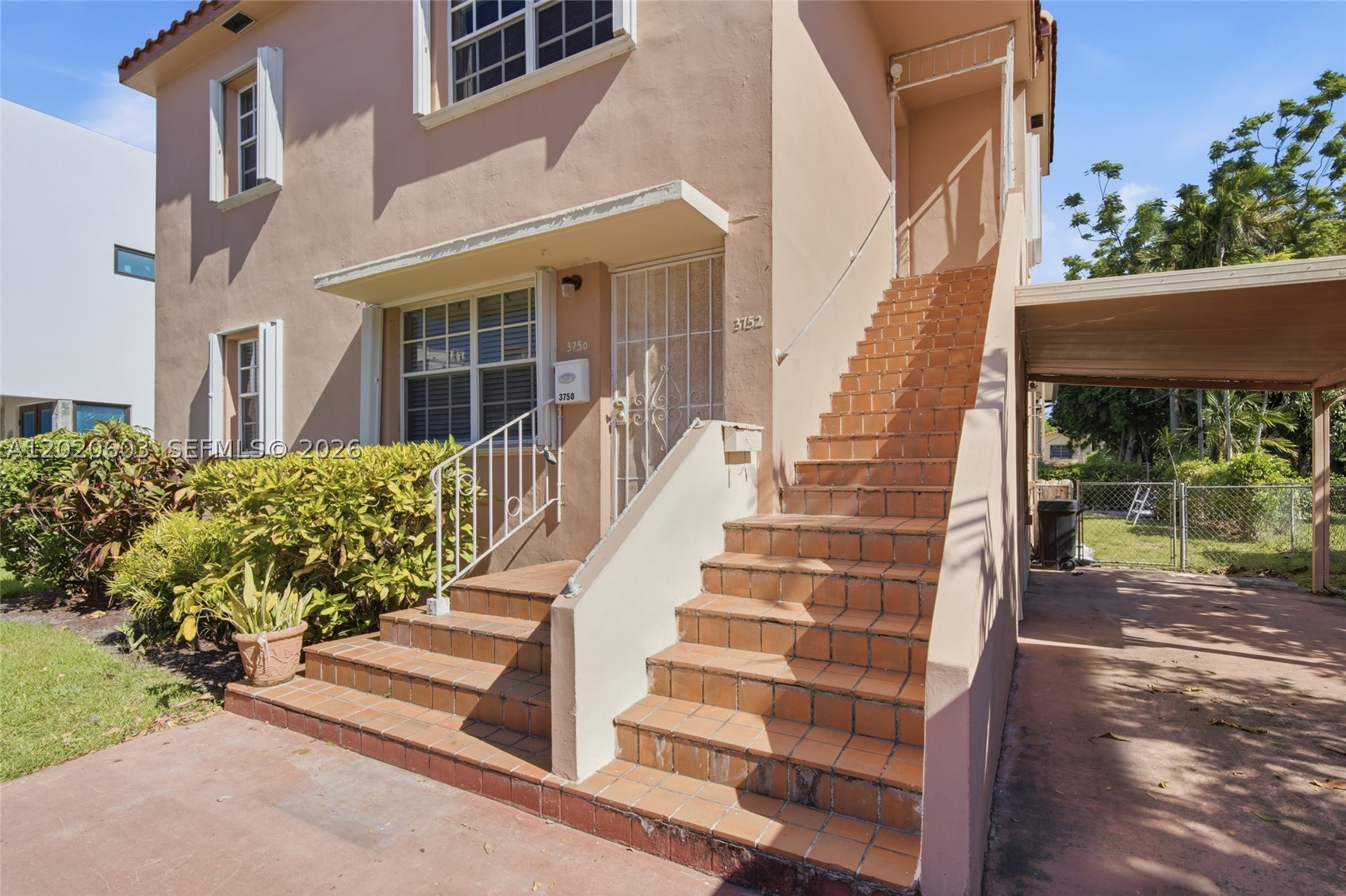 GABLES MANOR SUB - Residential Income