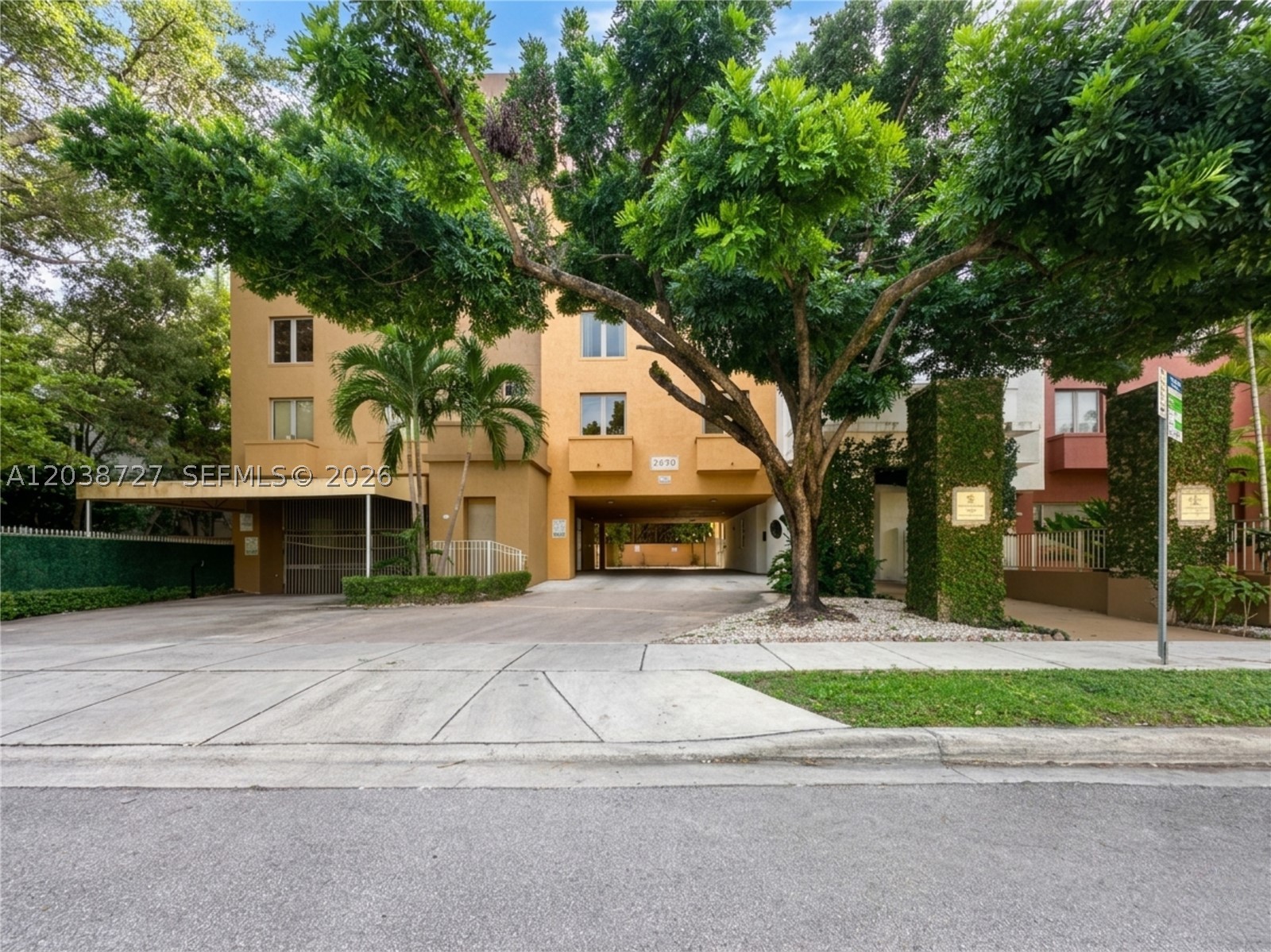 DIXIE GROVE RESIDENCES CO - Residential