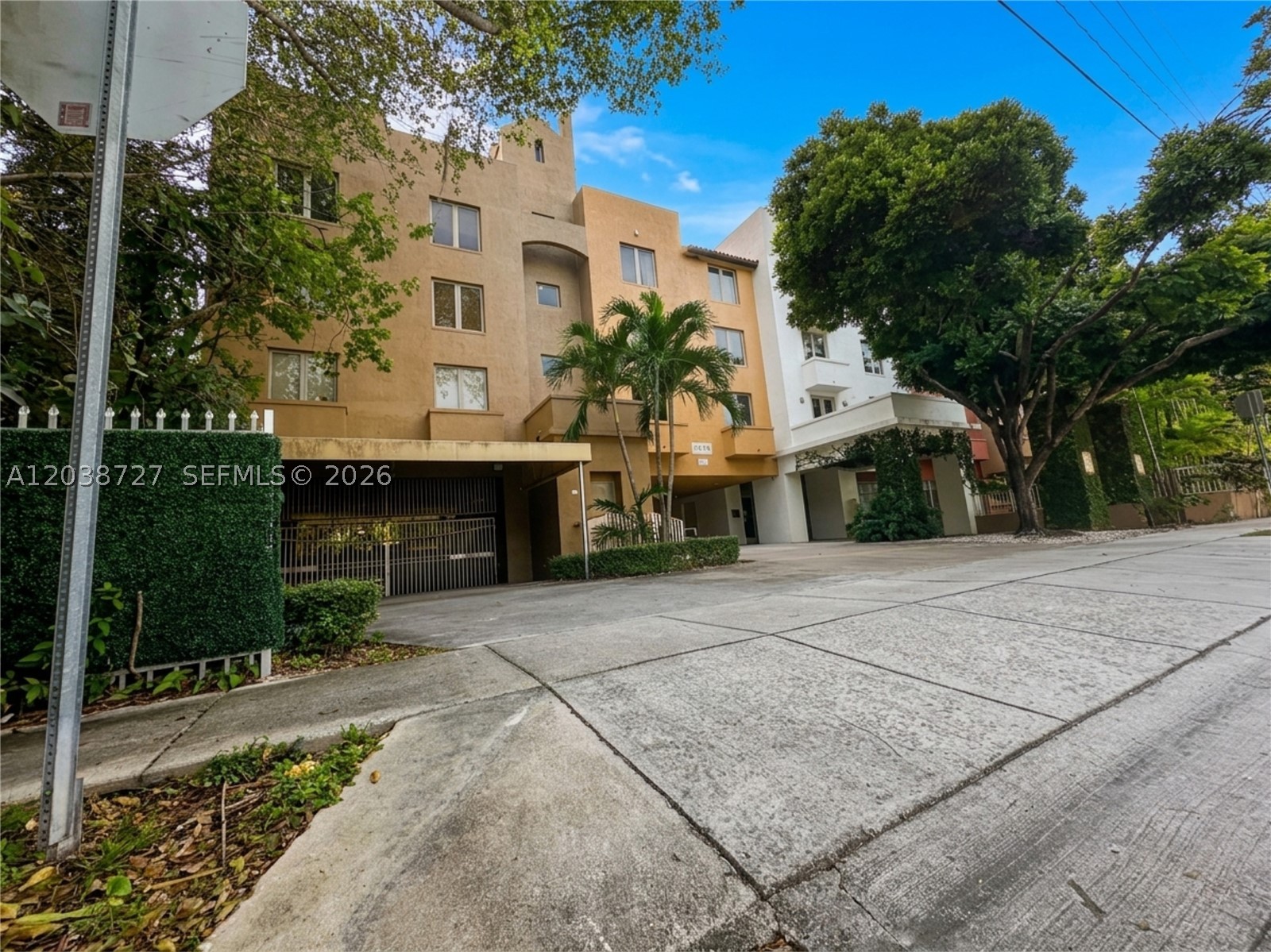 Live in the heart of Coconut Grove in this bright, top floor studio tucked inside a well maintained boutique building. Impact windows and tile flooring throughout, plus the convenience of an in unit washer and dryer and a generously sized bathroom. The building offers covered garage parking and an on site gym, making everyday living effortless. Step outside and you're just moments from Biscayne Bay, the Metrorail, neighborhood parks, boutique shops, and the Grove's beloved dining scene. An easy commute to the University of Miami, Brickell, and Downtown Miami puts the rest of Miami within reach. A rare opportunity to own in one of the city's most charming and walkable neighborhoods.