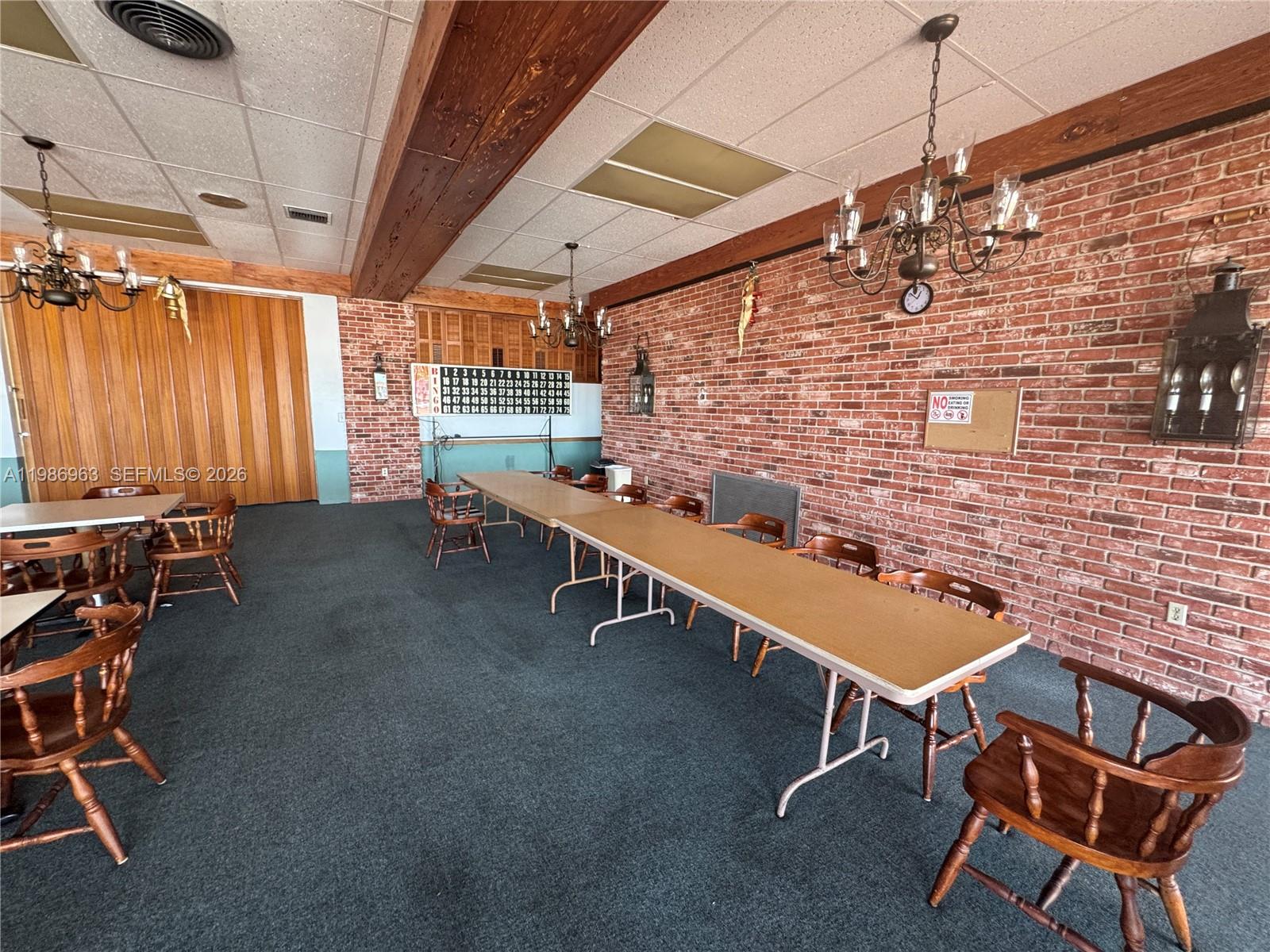 FOURTH MOORINGS CONDO - Residential