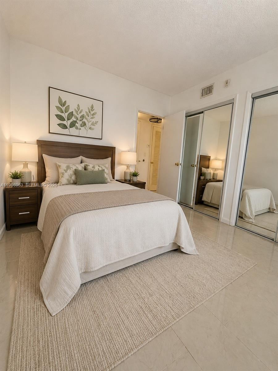 FOURTH MOORINGS CONDO - Residential