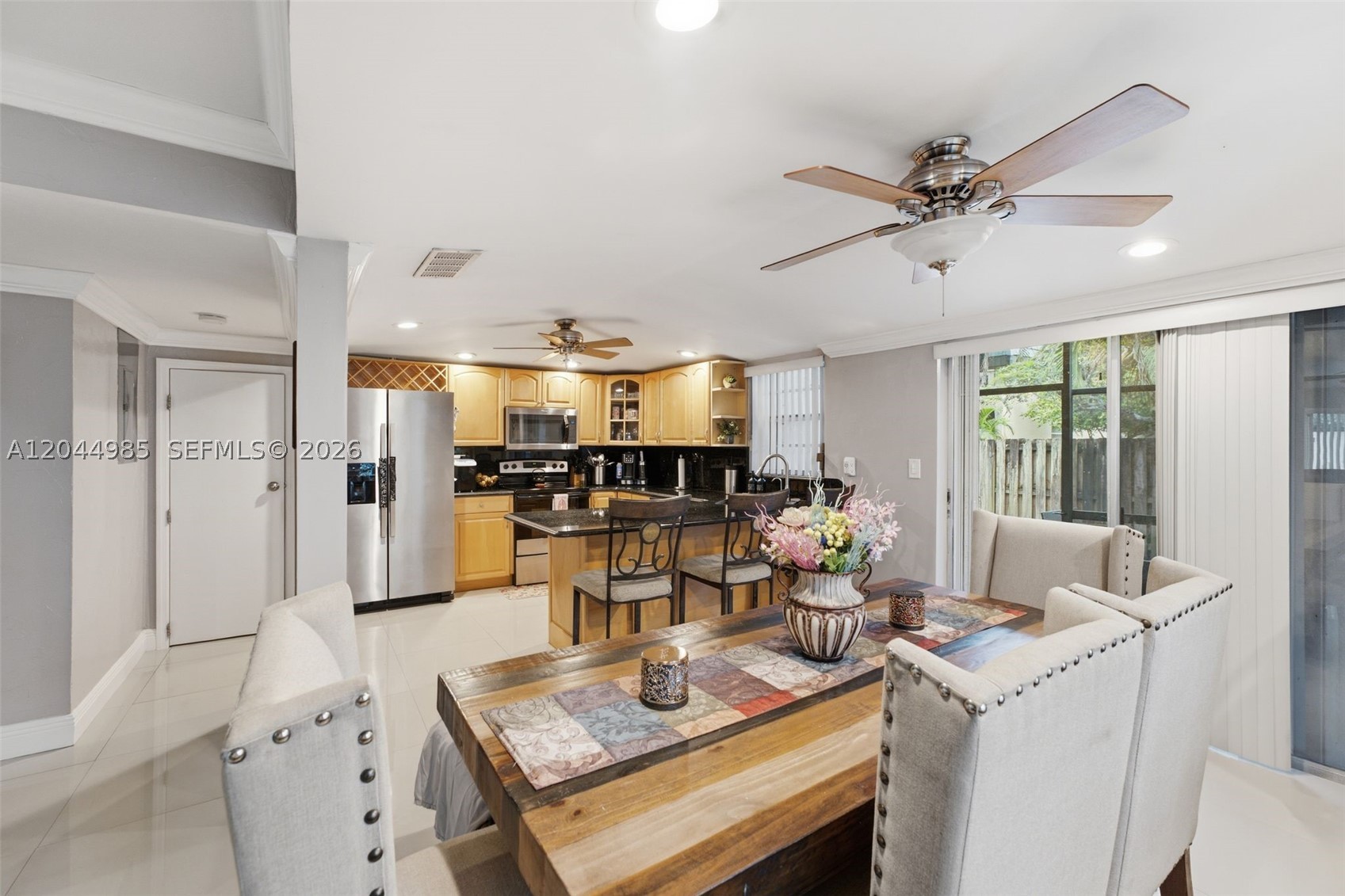 KENDALE LAKES TOWNHOUSE C - Residential