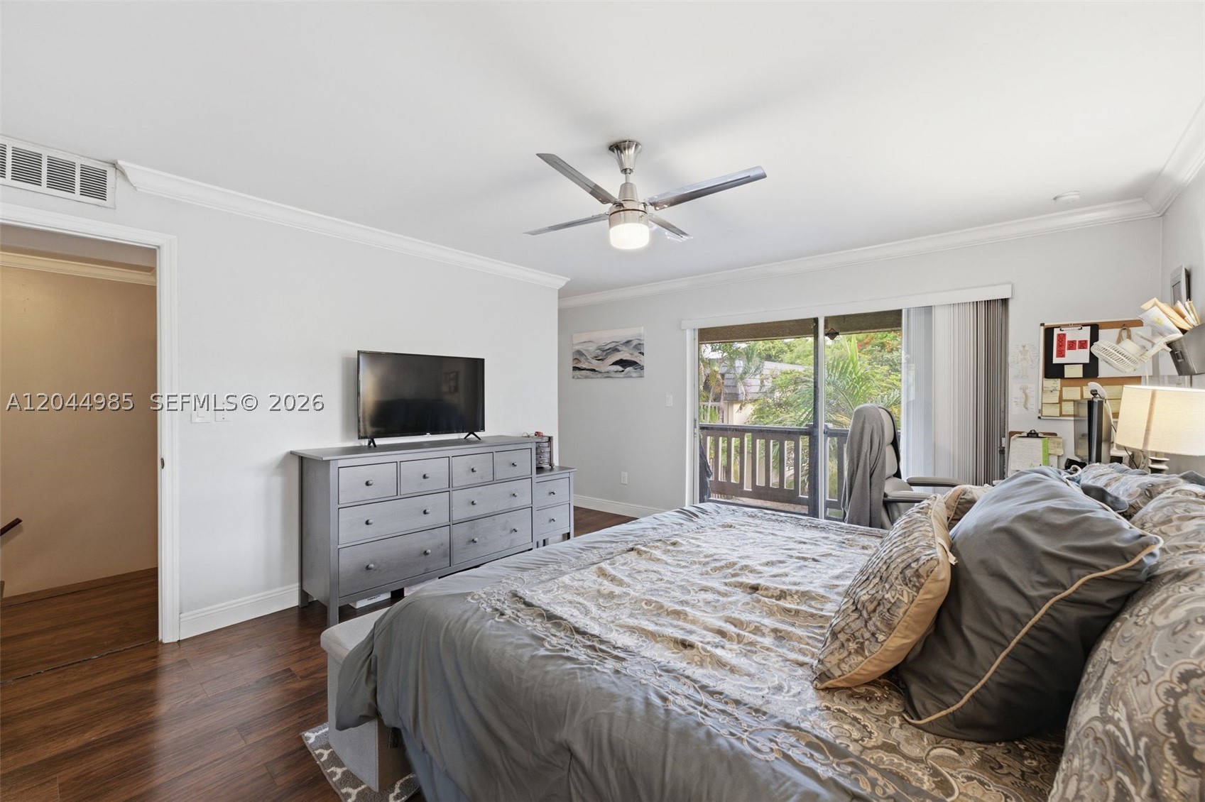 KENDALE LAKES TOWNHOUSE C - Residential
