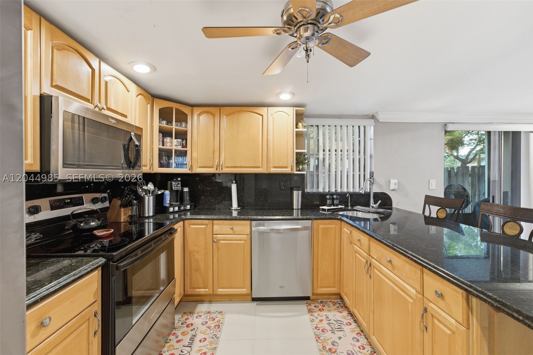 KENDALE LAKES TOWNHOUSE C - Residential
