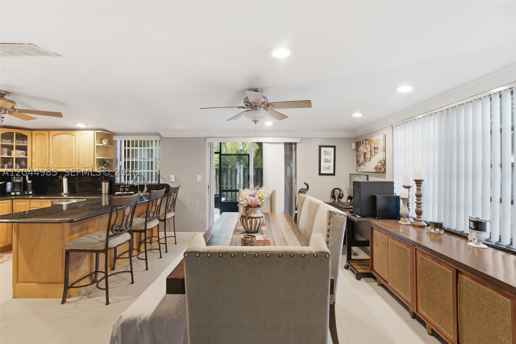 KENDALE LAKES TOWNHOUSE C - Residential