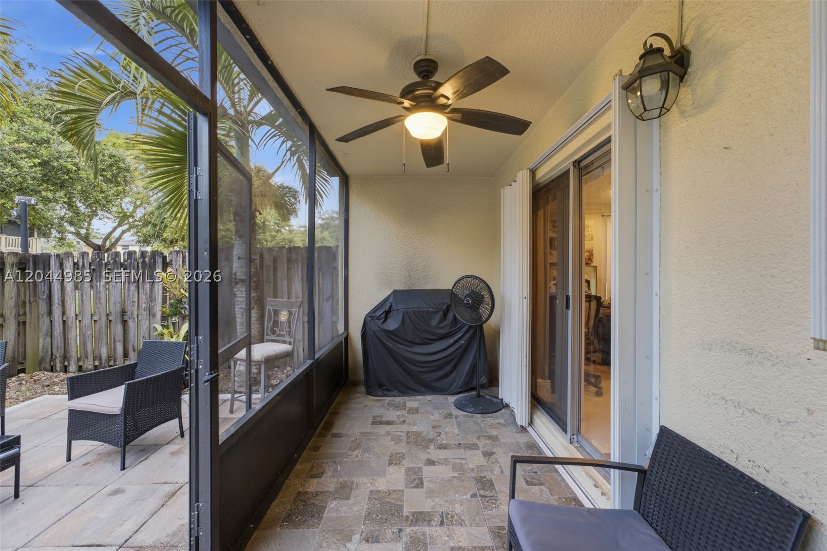KENDALE LAKES TOWNHOUSE C - Residential