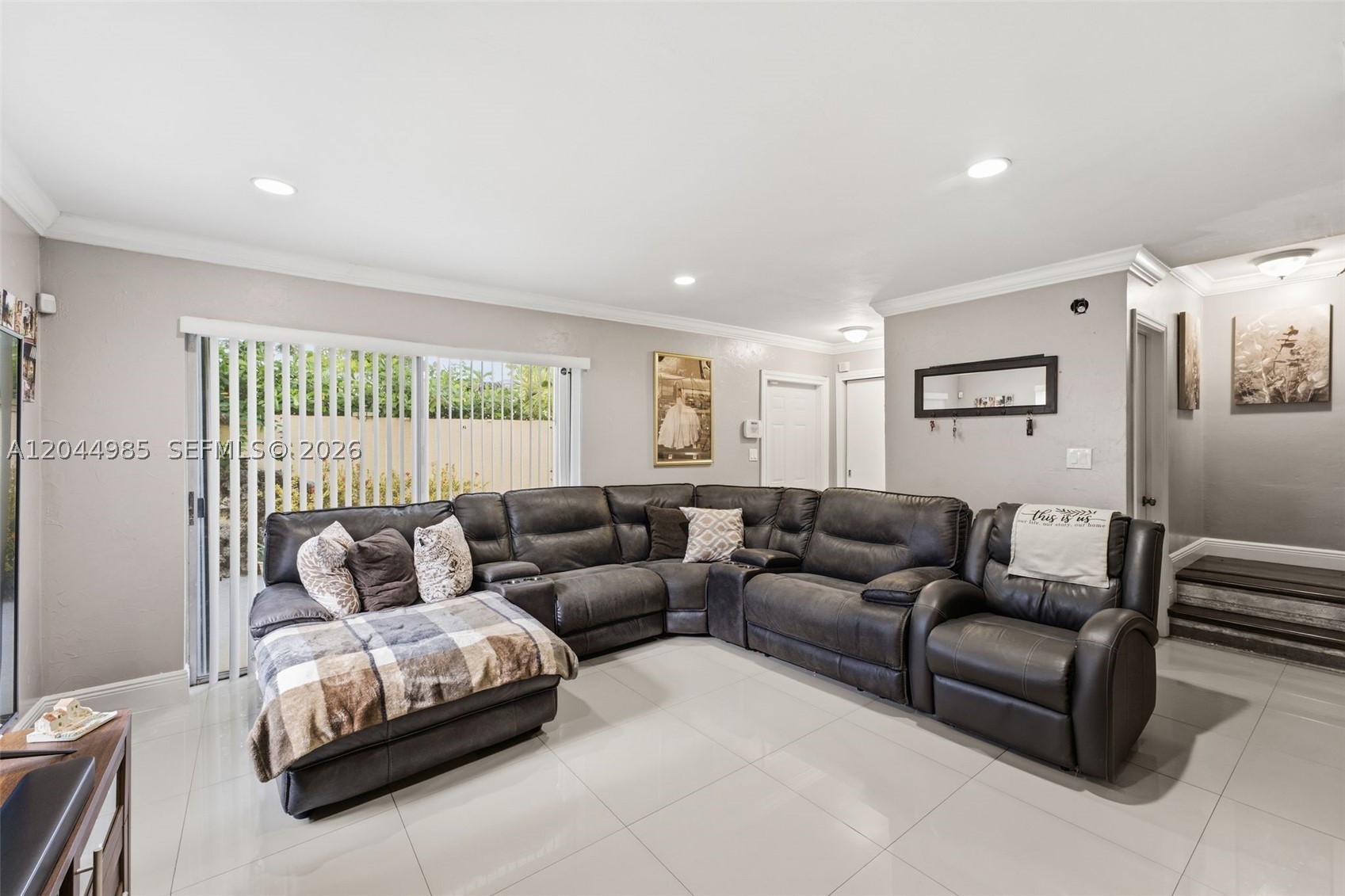 KENDALE LAKES TOWNHOUSE C - Residential