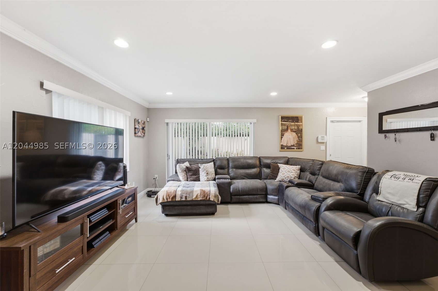 KENDALE LAKES TOWNHOUSE C - Residential