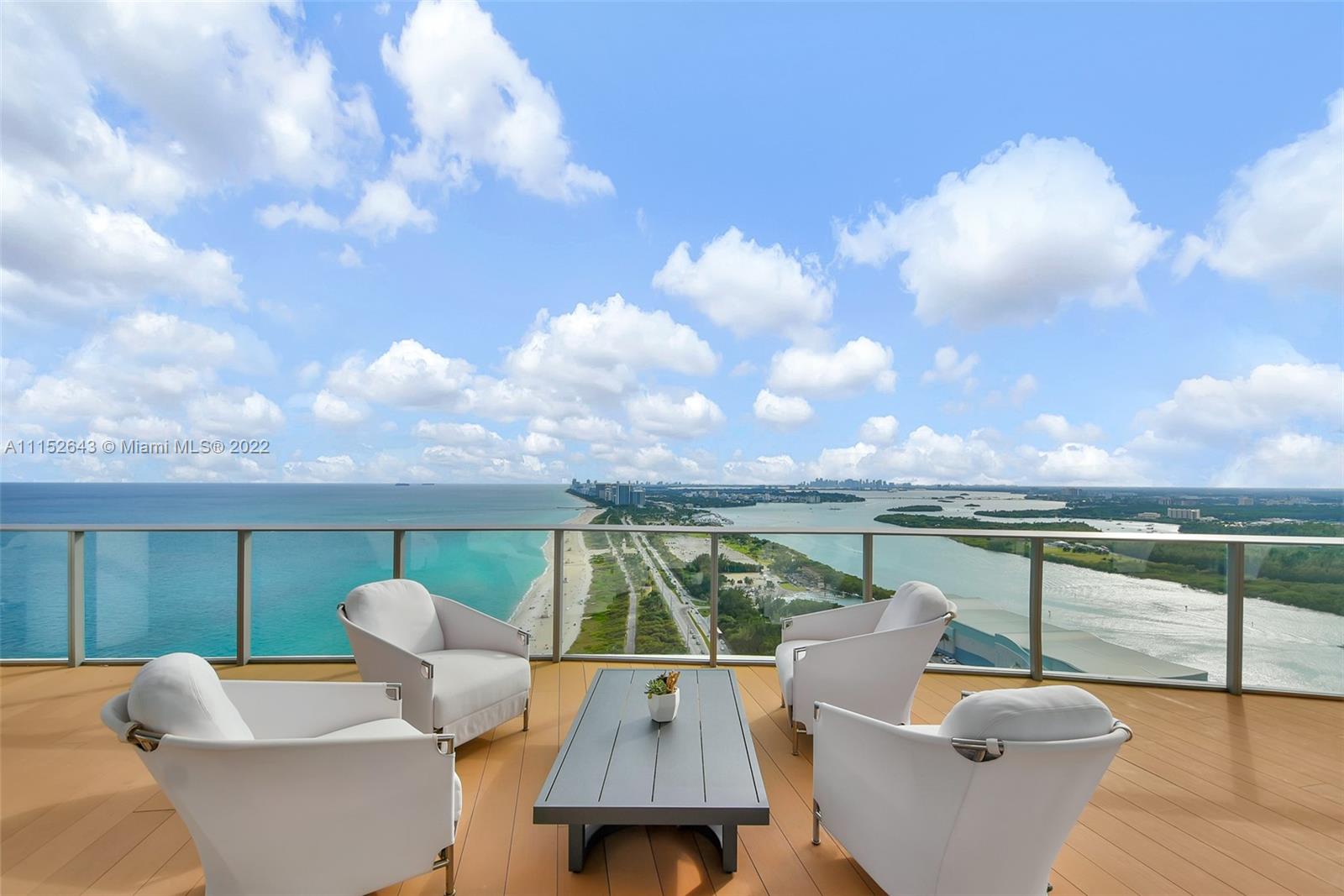 Ritz Carlton Residences - Residential