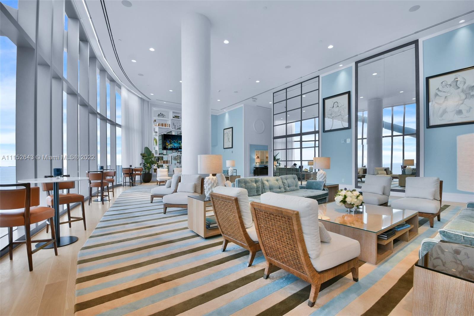 Ritz Carlton Residences - Residential