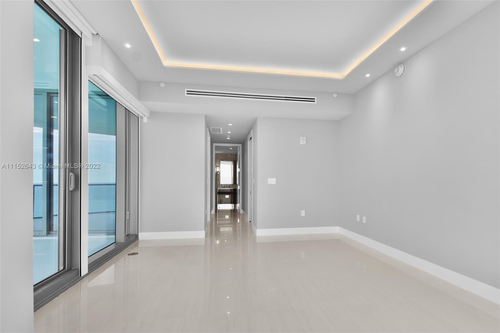 Ritz Carlton Residences - Residential