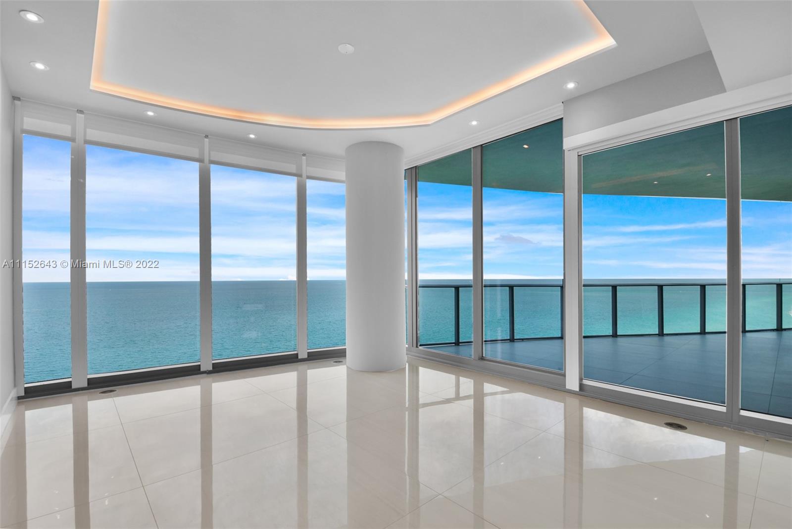 Ritz Carlton Residences - Residential