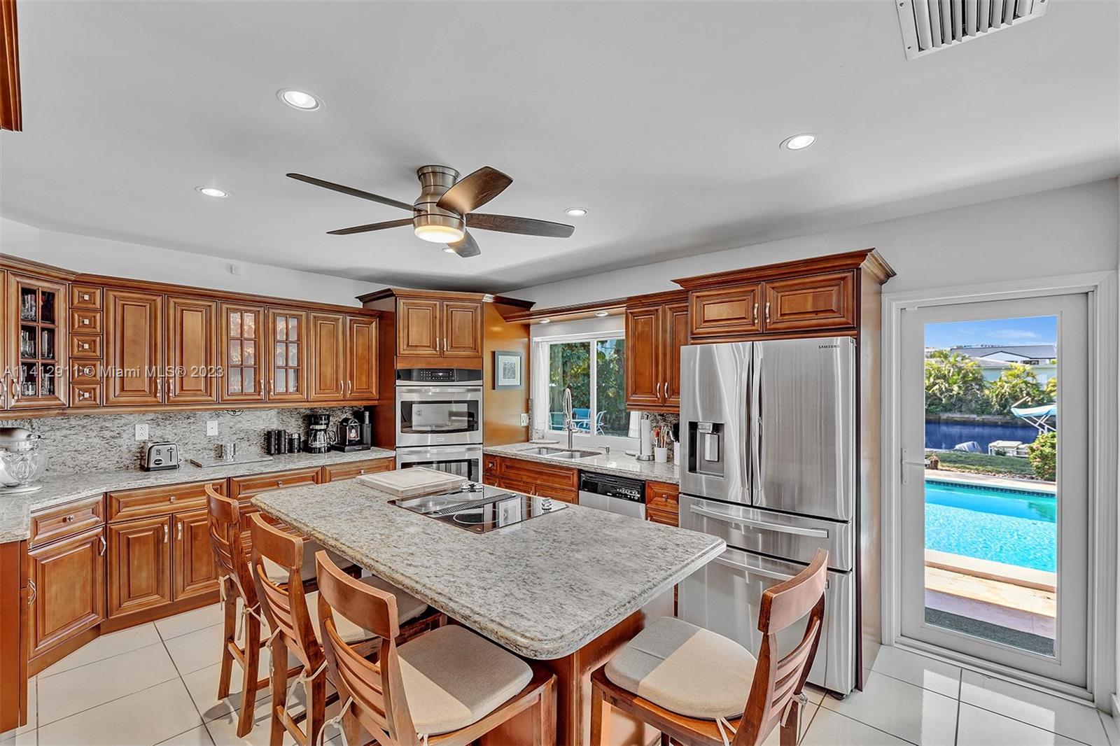 EASTERN SHORES - Residential