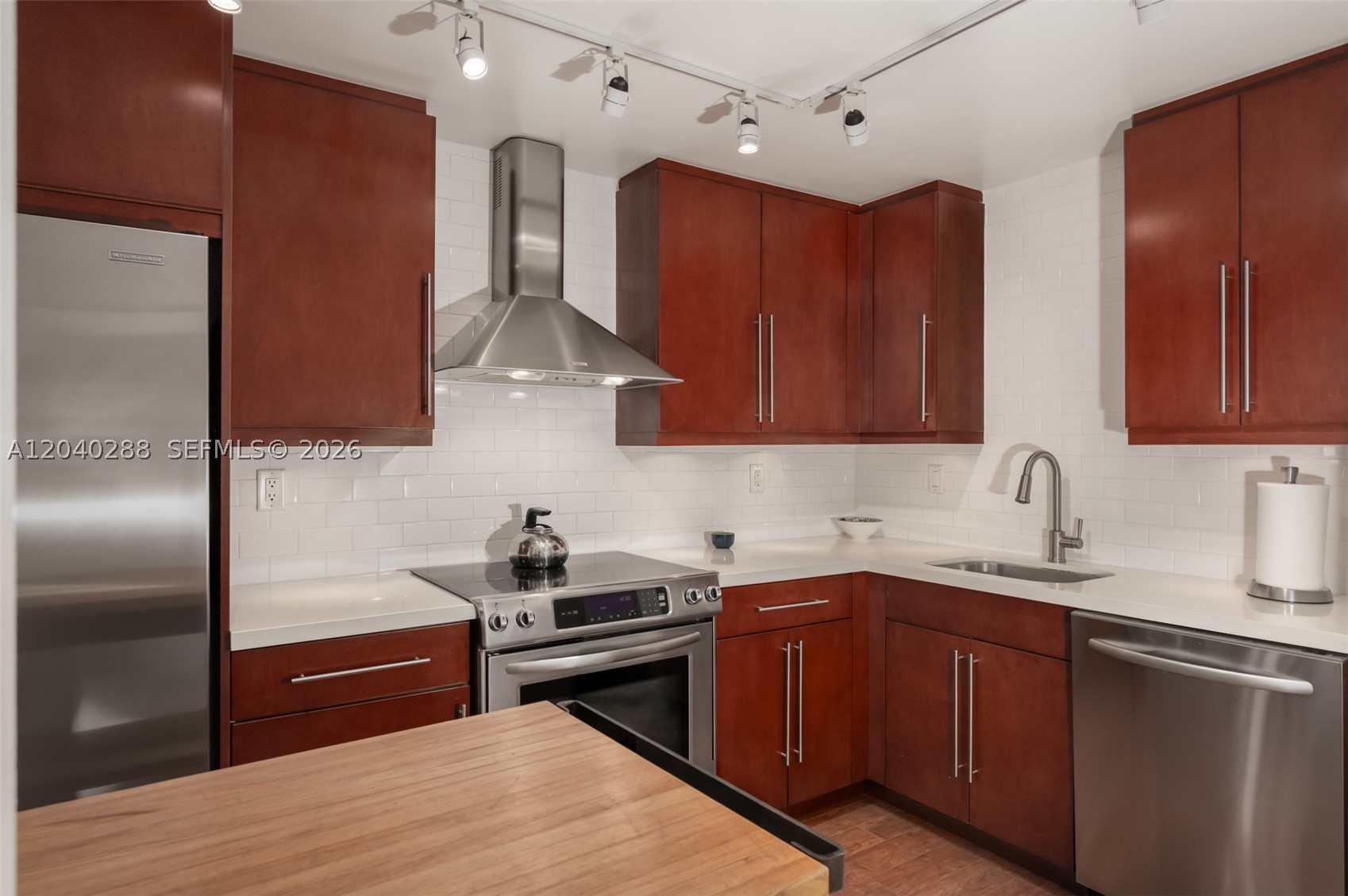 PARK COURT CONDO - Residential