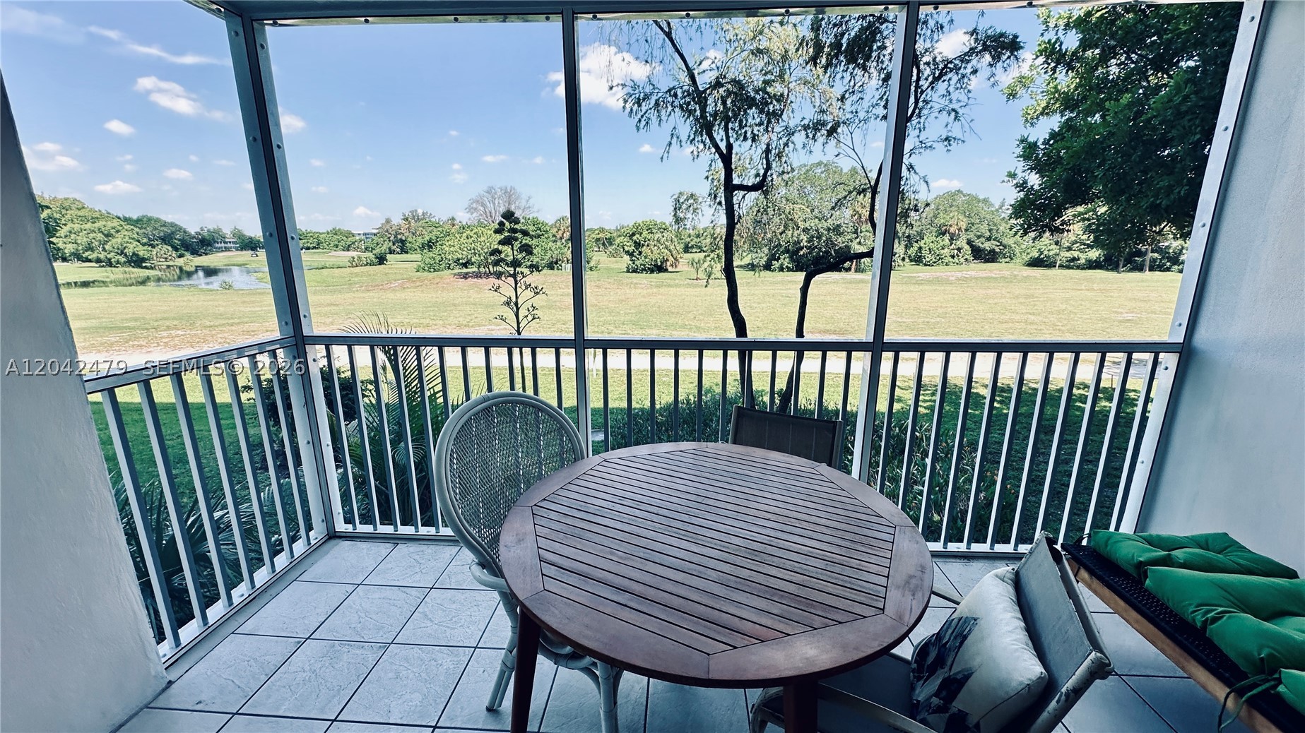 NO 20 PALM-AIRE COUNTRY C - Residential