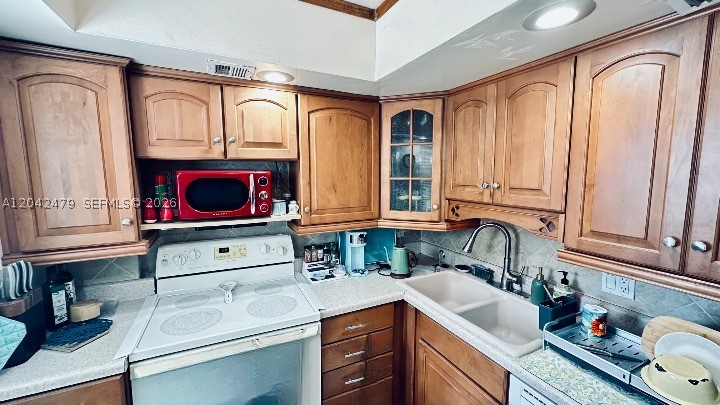 NO 20 PALM-AIRE COUNTRY C - Residential