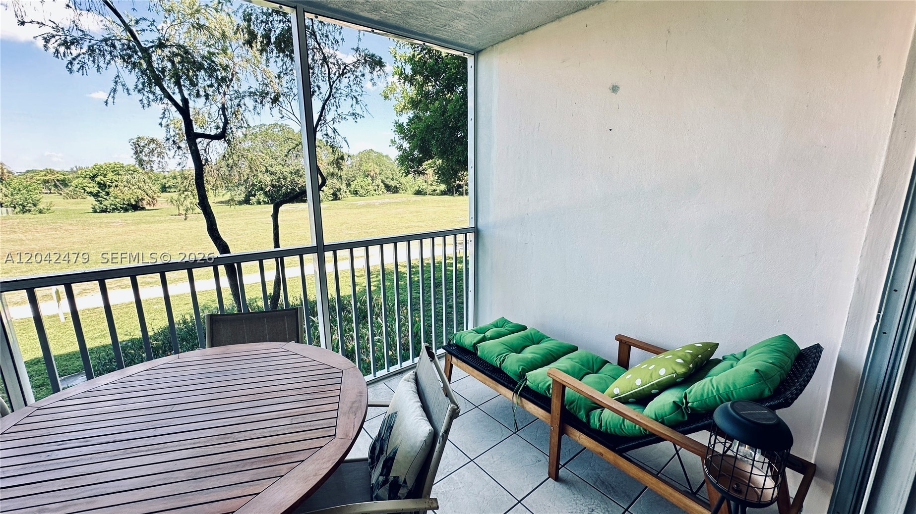 NO 20 PALM-AIRE COUNTRY C - Residential