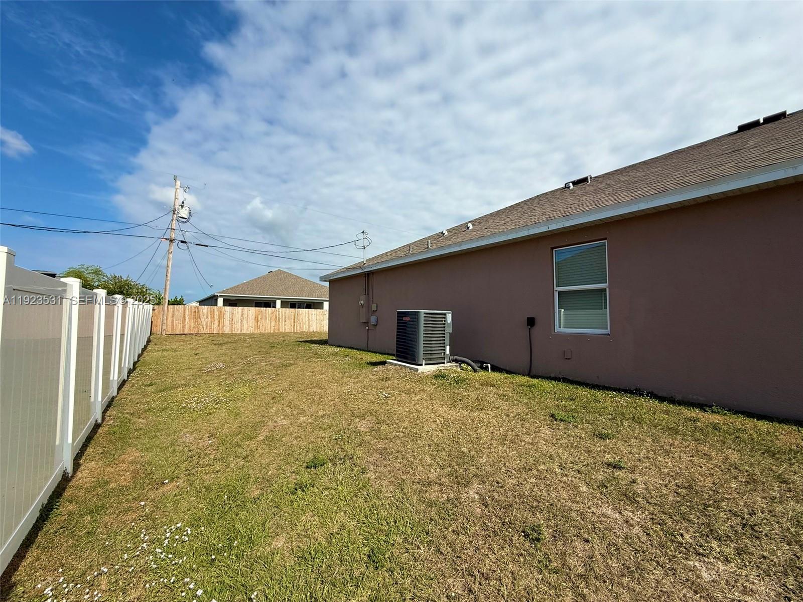 PORT ST LUCIE SECTION  22 - Residential