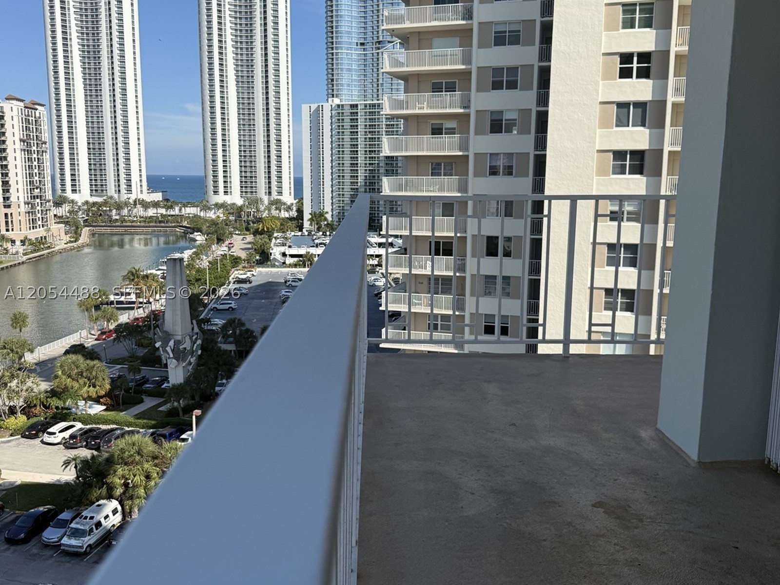 ARLEN HOUSE WEST CONDO - Residential Lease