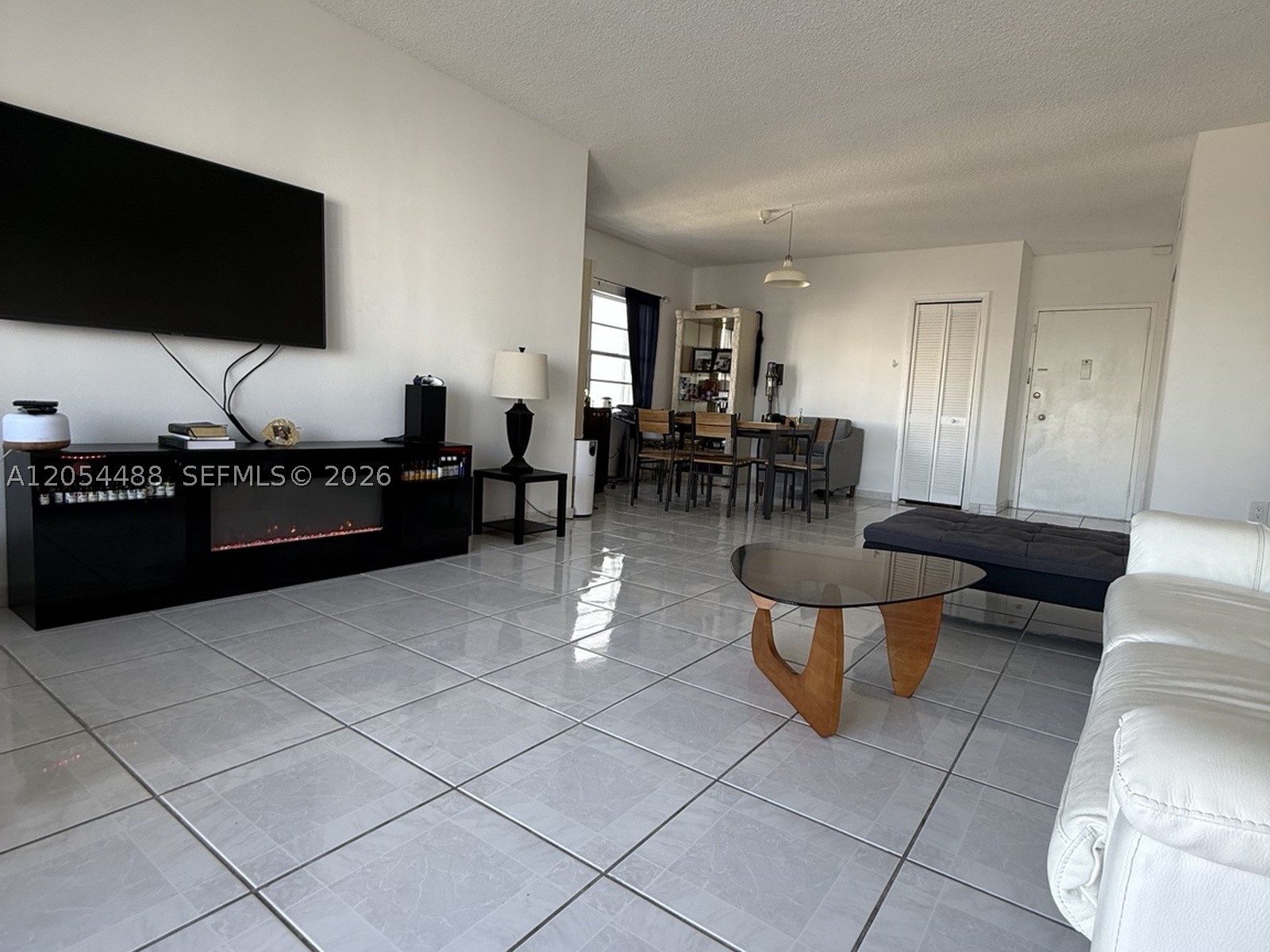 ARLEN HOUSE WEST CONDO - Residential Lease