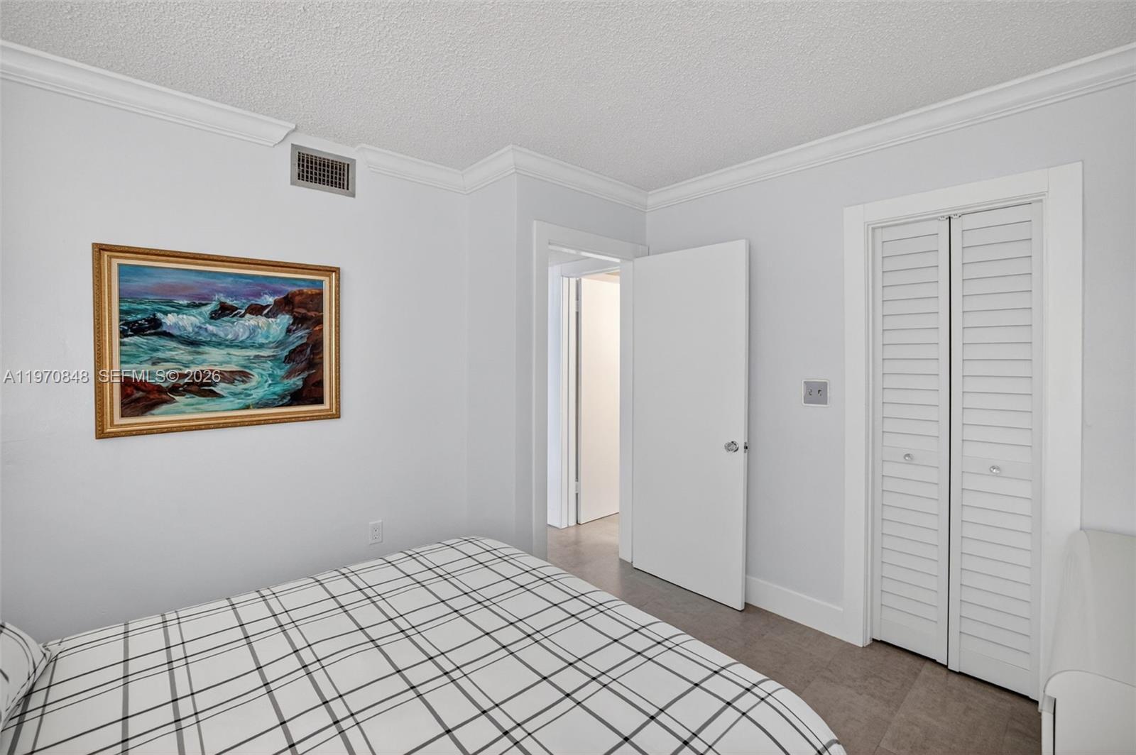 ISLANDS-JAMAICA CONDO - Residential